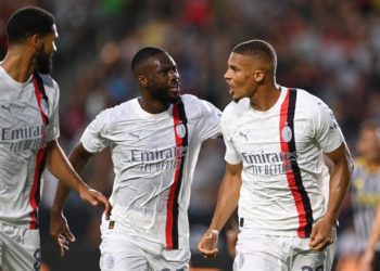 Malick Thiaw Fikayo Tomori Ruben Loftus-Cheek AC Milan تشاو ميلان توموري