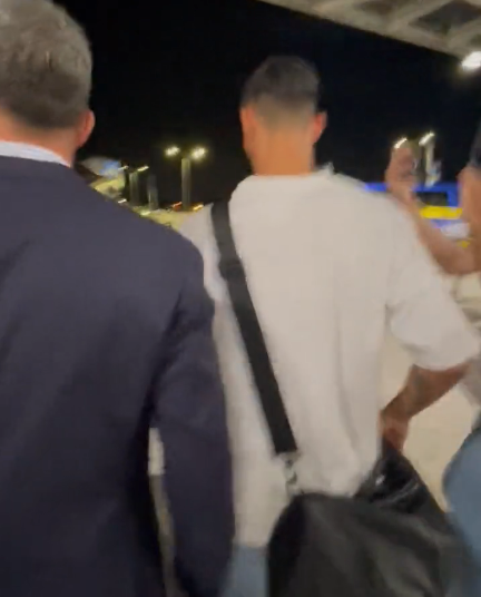 Tijjani Reijnders lands in Milano ahead of sealing a move to AC Milan