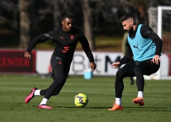 Olivier Giroud Pierre Kalulu AC Milan
