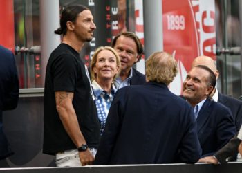 Zlatan Ibrahimovic Gerry Cardinale AC Milan إبراهيموفيتش ميلان