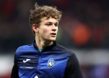 Giorgio Scalvini سكالفيني ضد ميلان