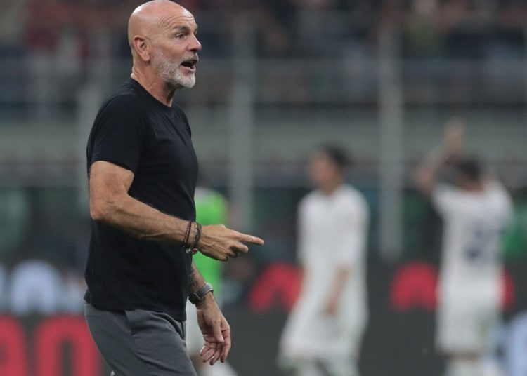 Stefano Pioli AC Milan بيولي ميلان
