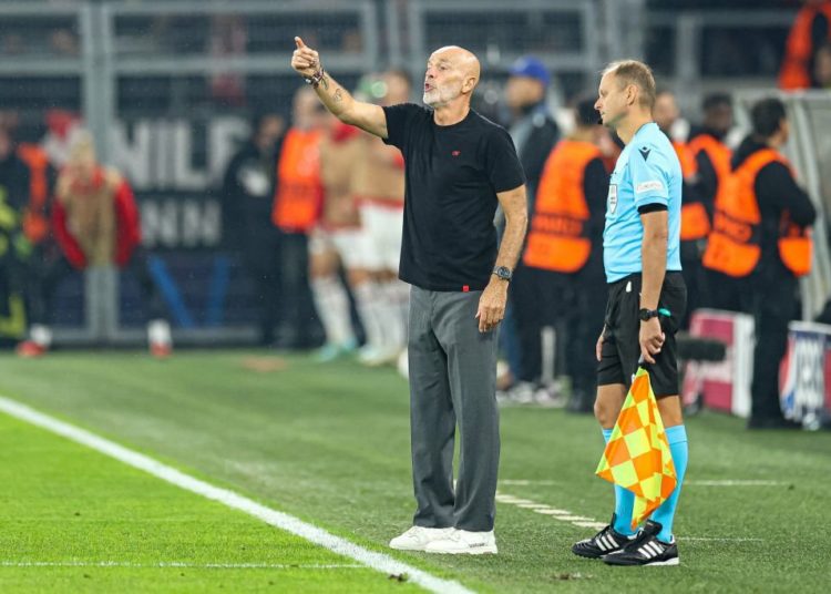 Stefano Pioli AC Milan بيولي ميلان