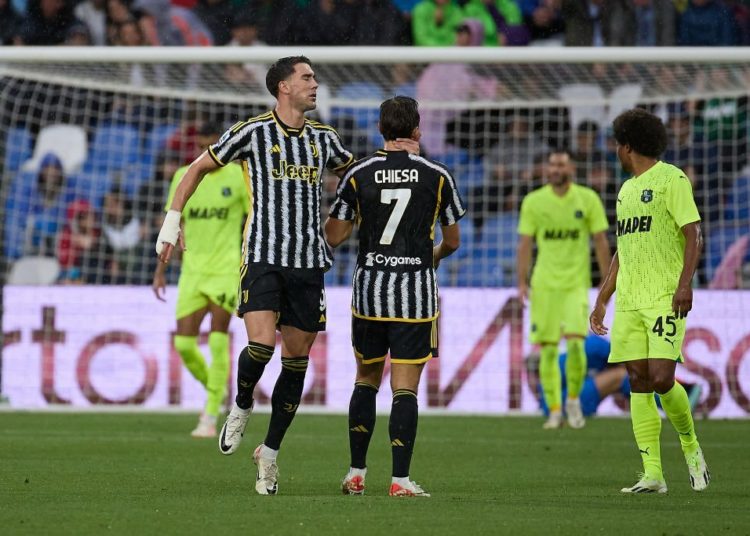 Dusan Vlahovic Federico Chiesa Juventus