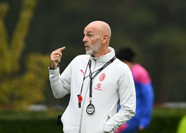 Stefano Pioli AC Milan بيولي ميلان