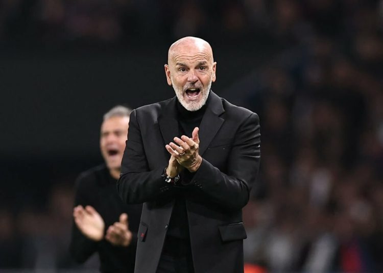 Stefano Pioli AC Milan بيولي ميلان