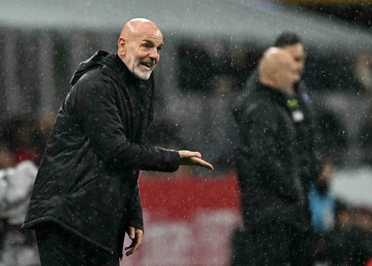 Stefano Pioli AC Milan بيولي ميلان