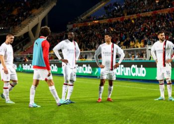 AC Milan players dejected