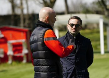 Stefano Pioli Giorgio Furlani AC Milan بيولي ميلان فورلاني