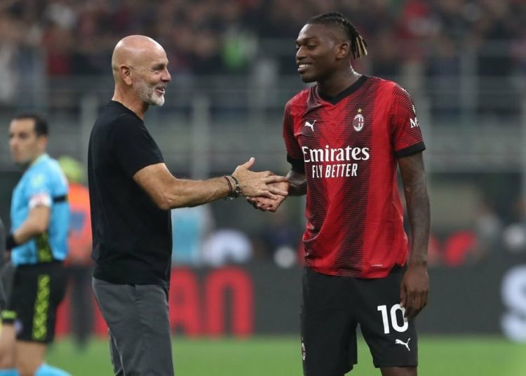 Stefano Pioli Rafael Leao AC Milan