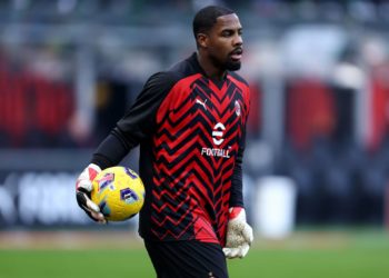 AC Milan Mike Maignan مينيون ميلان