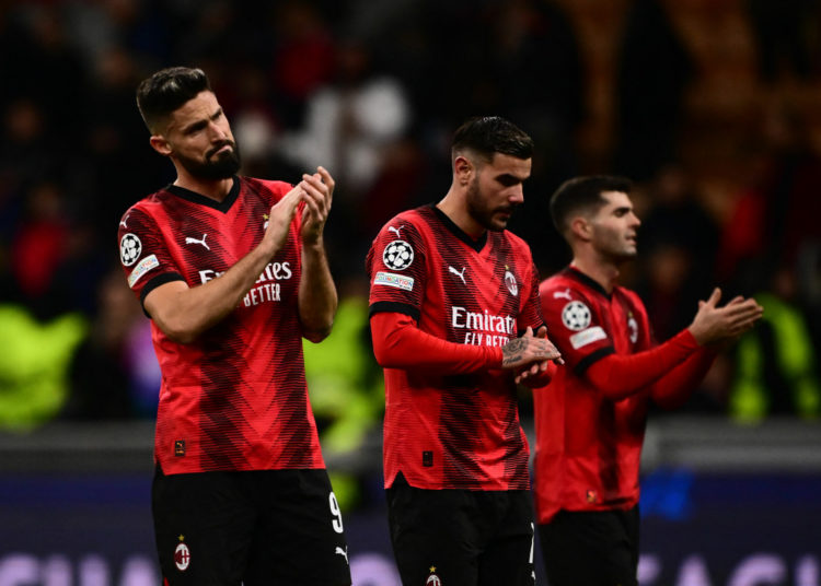 AC Milan players dejected