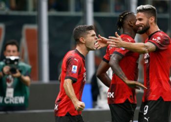 Olivier Giroud Rafael Leao Christian Pulisic جيرو بوليسيك ميلان