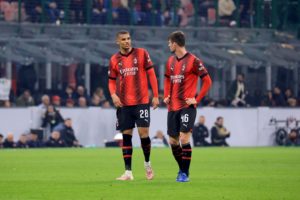 Matteo Gabbia and Malick Thiaw of AC Milan غابيا تشاو ميلان