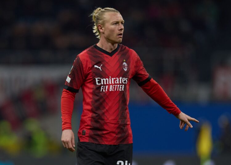 Simon Kjaer (AC Milan)