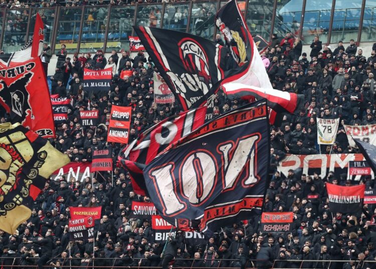 AC Milan fans