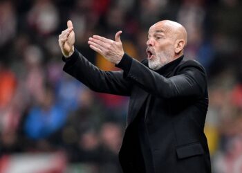 Stefano Pioli AC Milan بيولي ميلان