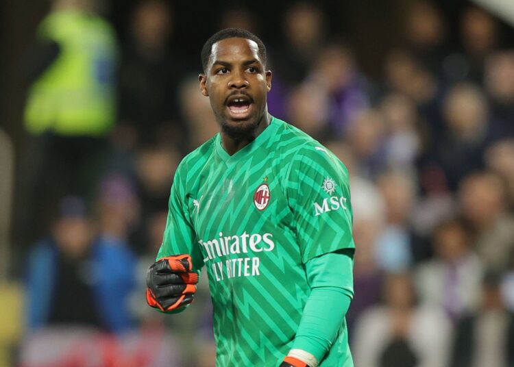 Mike Maignan (AC Milan) مينيون ميلان