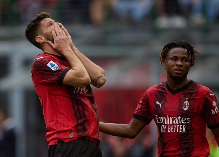 Olivier Giroud and Samuel Chukwueze (AC Milan)