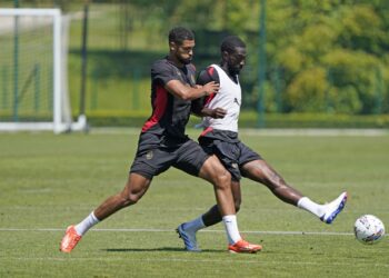 Ruben Loftus-Cheek and Fikayo Tomori (AC Milan via Getty Images)