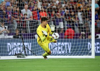 Lorenzo Torriani of AC Milan in action during the Pre-Season Friendly match between AC Milan and FC Barcelona at M&T Bank Stadium on August 06, 2024 in Baltimore, Maryland. (Photo by Giuseppe Cottini/AC Milan via Getty Images)
