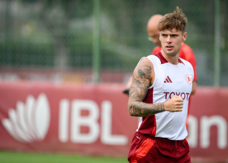 AS Roma player Nicola Zalewski during a training session at Centro Sportivo Fulvio Bernardini on August 16, 2024 in Rome, Italy. (Photo by Fabio Rossi/AS Roma via Getty Images)