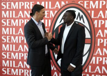 Zlatan Ibrahimovic and Youssouf Fofana (AC Milan via Getty Images) ميلان إبراهيموفيتش يوسف فوفانا