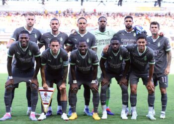 PARMA, ITALY - AUGUST 24: Players of AC Milan pose for a team photo prior to the Serie A match between Parma and AC Milan at Stadio Ennio Tardini on August 24, 2024 in Parma, Italy. (Photo by Alessandro Sabattini/Getty Images)
