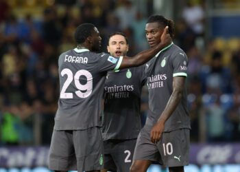 Rafael Leao, Youssouf Fofana and Davide Calabria of AC Milan reacts at the end of the Serie match between Parma and Milan at Stadio Ennio Tardini on August 24, 2024 in Parma, Italy. (Photo by Claudio Villa/AC Milan via Getty Images)