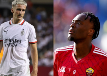 Alexis Saelemaekers (AC Milan) and Tammy Abraham (AS Roma)