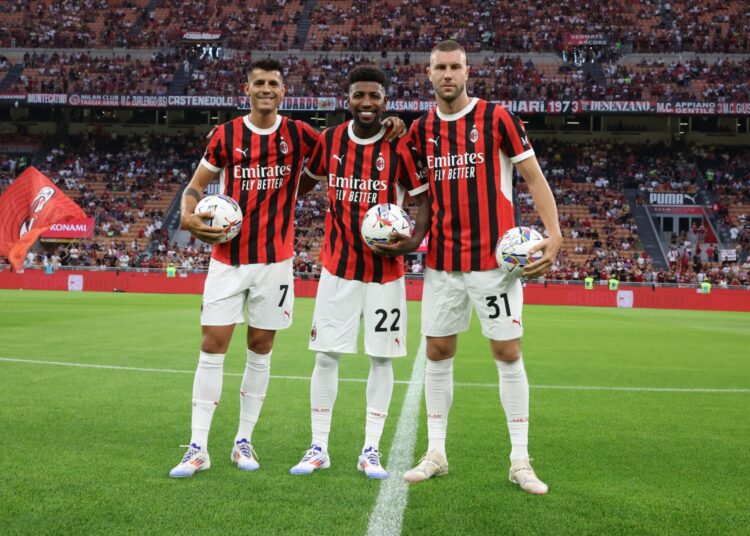 Strahinja Pavlovic, Emerson Royal, and Alvaro Morata of AC Milan ميلان إيمرسون رويال بافلوفيتش موراتا