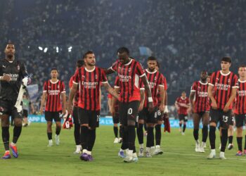 The Rossoneri players at the end of the Serie match between Lazio and Milan at Stadio Olimpico on August 31, 2024 in Rome, Italy. (Photo by Claudio Villa/AC Milan via Getty Images)