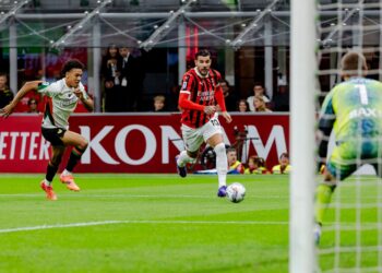Theo Hernandez of AC Milan ميلان ثيو