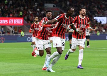 AC Milan players celebrate ميلان