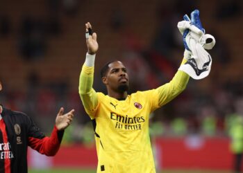 Mike Maignan (AC Milan via Getty Images)