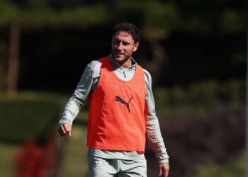 Davide Calabria (AC Milan via Getty Images) كالابريا ميلان