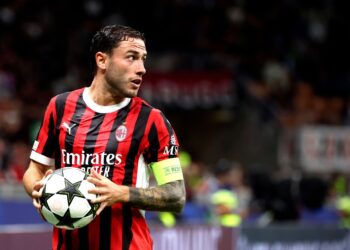 Davide Calabria of AC Milan كالابريا ميلان