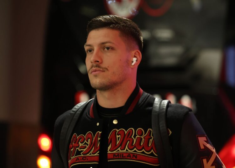 يوفيتش ميلان Luka Jovic AC Milan