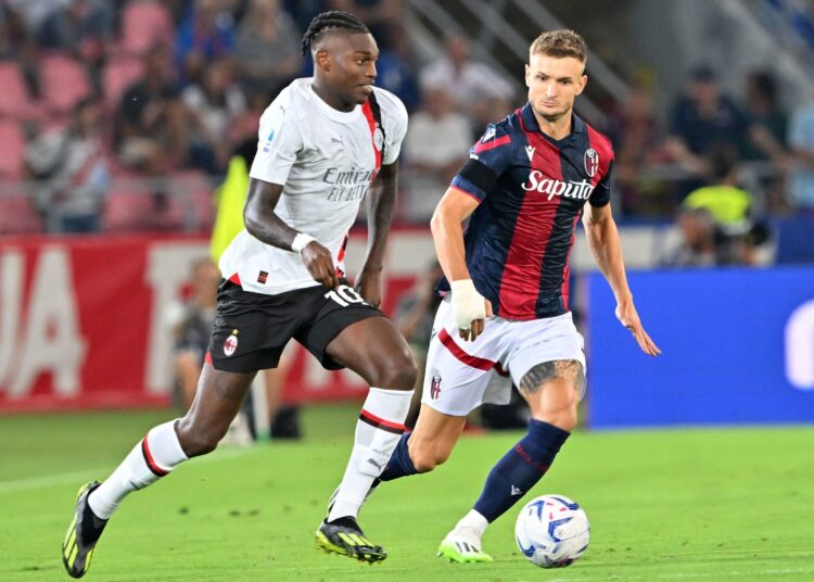 Rafael Leao AC Milan Stefan Posch Bologna لياو ميلان بوش بولونيا