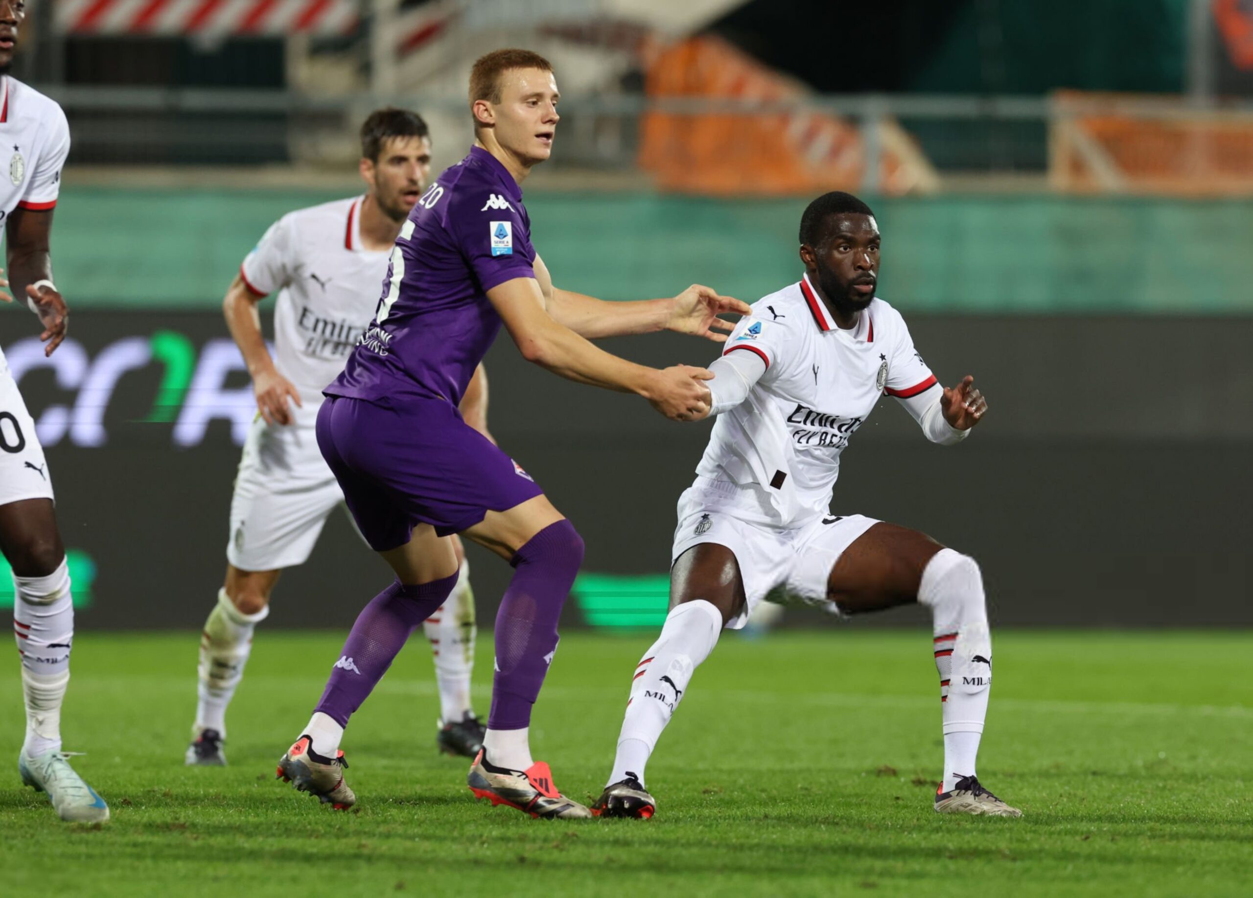 AC Milan's Fikayo Tomori catches interest of Premier League clubs