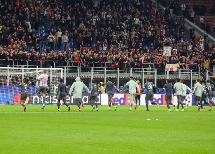 AC Milan fans ميلان