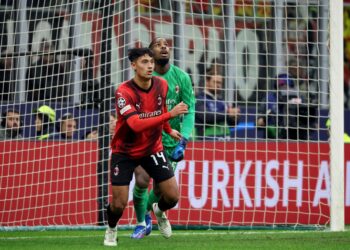 Tijjani Reijnders Mike Maignan AC Milan رايندرز مينيون ميلان