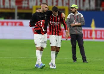 Strahinja Pavlovic Alvaro Morata AC Milan موراتا بافلوفيتش ميلان