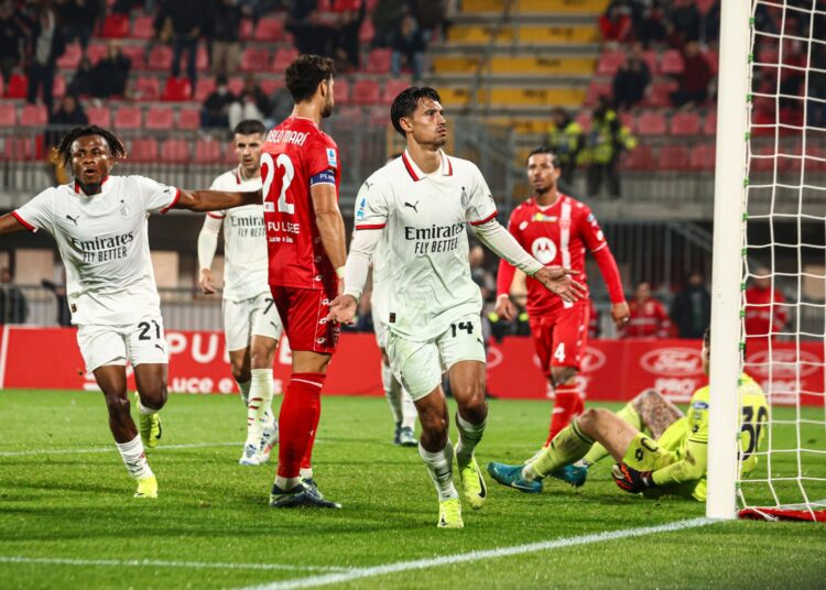 Tijjani Reijnders AC Milan