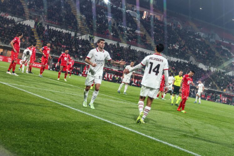 Christian Pulisic Tijjani Reijnders AC Milan ميلان رايندرز بوليسيك