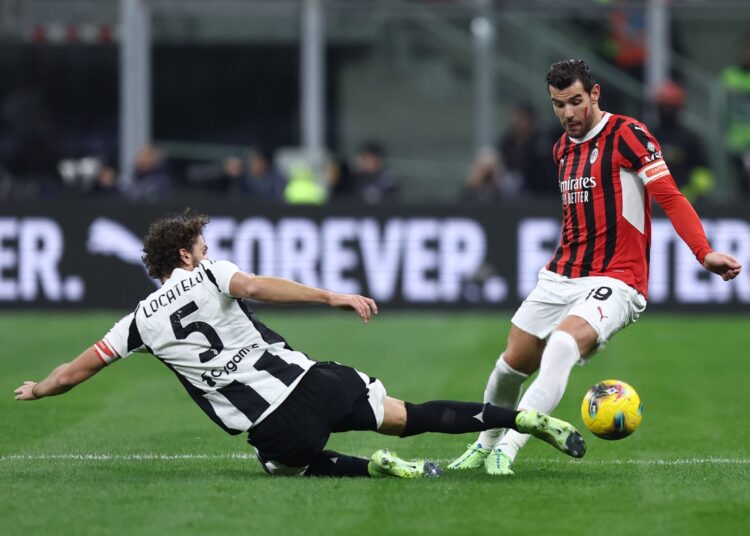 AC Milan Theo Hernandez Manuel Locatelli Juventus ميلان ثيو لوكاتيلي يوفنتوس