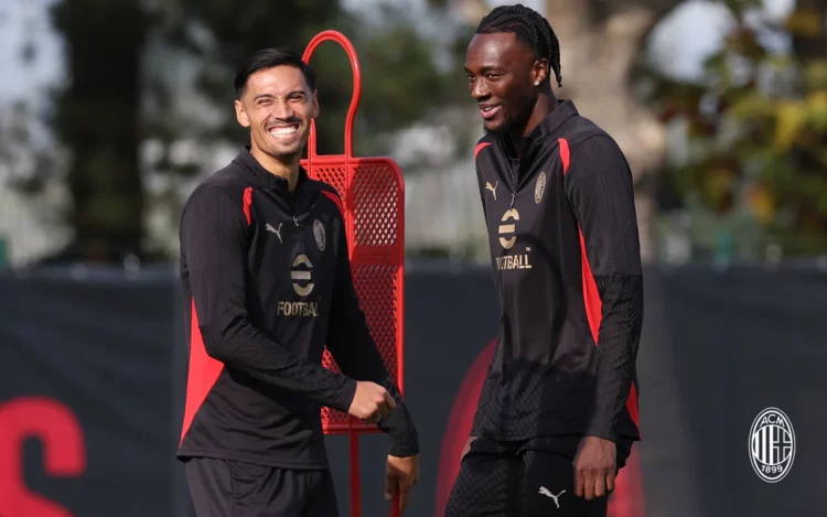 Tijjani Reijnders and Tammy Abraham AC Milan