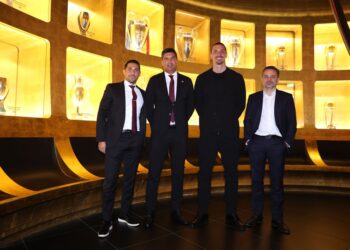 Zlatan Ibrahimovic, Giorgio Furlani, Paulo Fonseca Geoffrey Moncada AC Milan ميلان فونسيكا مونكادا فورلاني إبراهيموفيتش