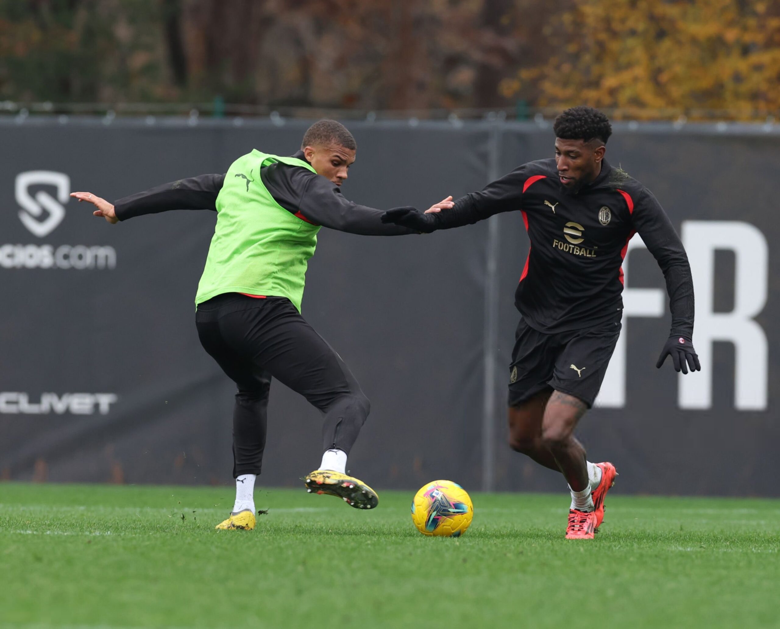 Malick Thiaw Emerson Royal AC Milan ميلان تشاو إيمرسون رويال