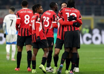 AC Milan players celebrate ميلان